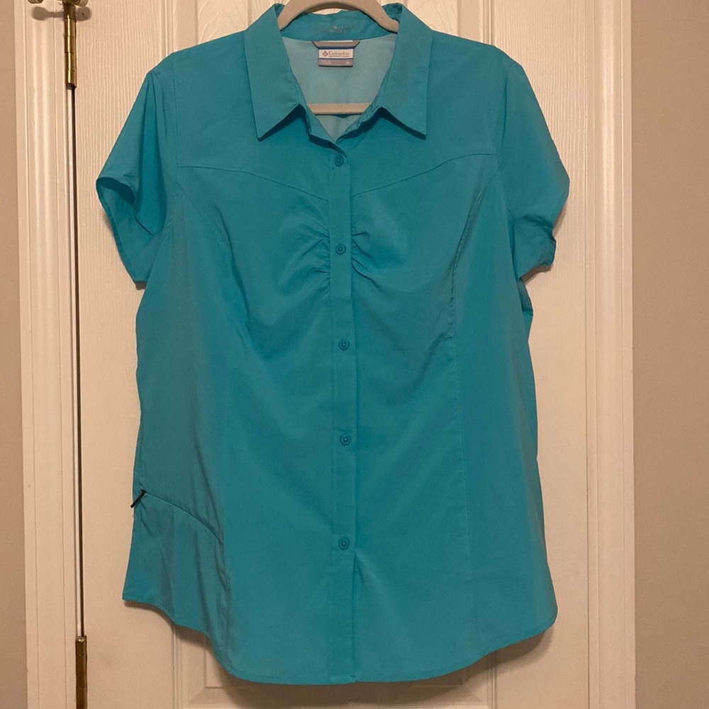 Columbia Omni Shade Sun Protection Top size XL Zipper Pocket
